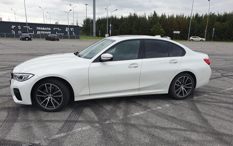 BMW 3 серия, 2020 год, 2 700 000 рублей, 2 фотография