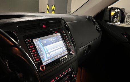 Volkswagen Tiguan I, 2015 год, 1 900 000 рублей, 12 фотография