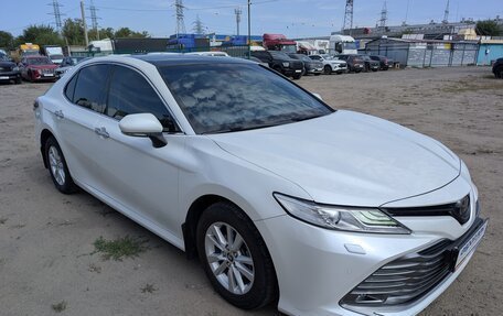 Toyota Camry, 2020 год, 2 740 000 рублей, 2 фотография