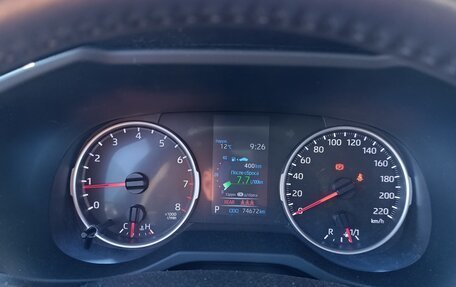 Toyota RAV4, 2021 год, 3 000 000 рублей, 3 фотография