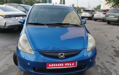 Honda Jazz I рестайлинг, 2006 год, 700 000 рублей, 1 фотография