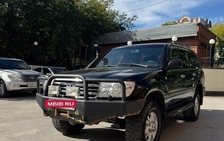Toyota Land Cruiser 100 рестайлинг 2, 2005 год, 2 600 000 рублей, 7 фотография