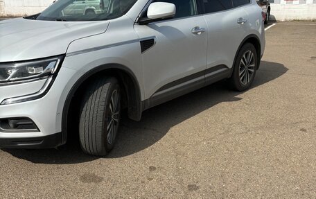 Renault Koleos II, 2017 год, 2 380 000 рублей, 16 фотография