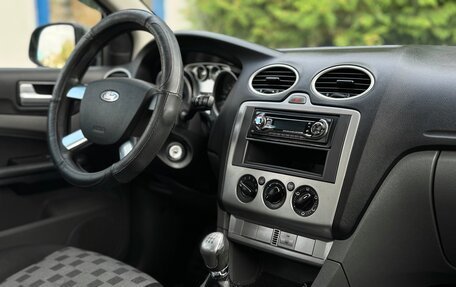 Ford Focus II рестайлинг, 2008 год, 690 000 рублей, 24 фотография