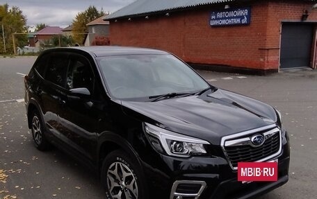 Subaru Forester, 2019 год, 2 850 000 рублей, 5 фотография