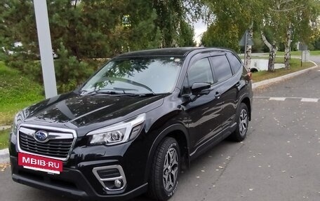 Subaru Forester, 2019 год, 2 850 000 рублей, 2 фотография