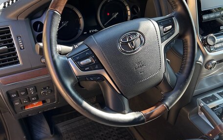 Toyota Land Cruiser 200, 2019 год, 9 350 000 рублей, 14 фотография