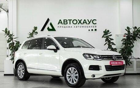Volkswagen Touareg III, 2011 год, 1 799 000 рублей, 3 фотография