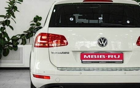 Volkswagen Touareg III, 2011 год, 1 799 000 рублей, 8 фотография