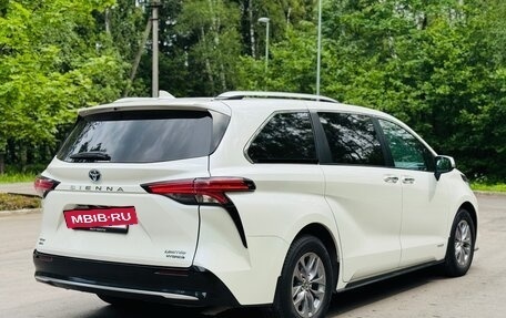 Toyota Sienna, 2021 год, 5 100 000 рублей, 8 фотография