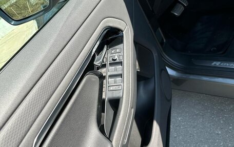 Land Rover Range Rover Evoque II, 2019 год, 4 600 000 рублей, 11 фотография