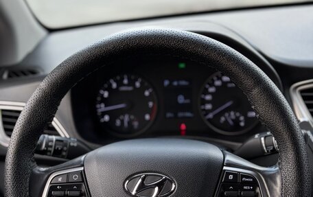 Hyundai Solaris II рестайлинг, 2019 год, 990 000 рублей, 7 фотография