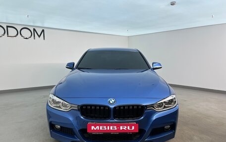 BMW 3 серия, 2018 год, 2 500 000 рублей, 3 фотография