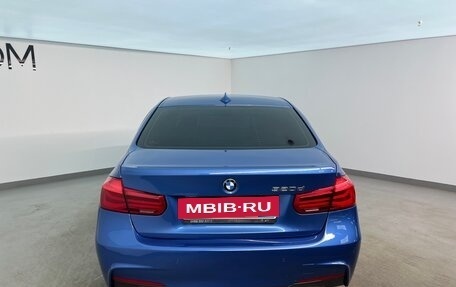 BMW 3 серия, 2018 год, 2 500 000 рублей, 4 фотография