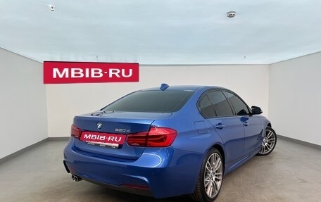 BMW 3 серия, 2018 год, 2 500 000 рублей, 2 фотография
