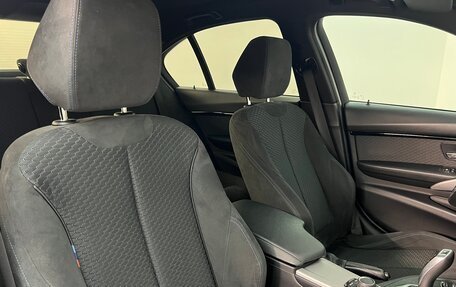 BMW 3 серия, 2018 год, 2 500 000 рублей, 16 фотография