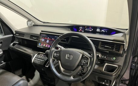 Honda Stepwgn IV, 2015 год, 1 690 000 рублей, 21 фотография