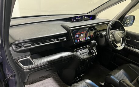 Honda Stepwgn IV, 2015 год, 1 690 000 рублей, 23 фотография