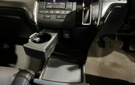 Honda Stepwgn IV, 2015 год, 1 690 000 рублей, 38 фотография