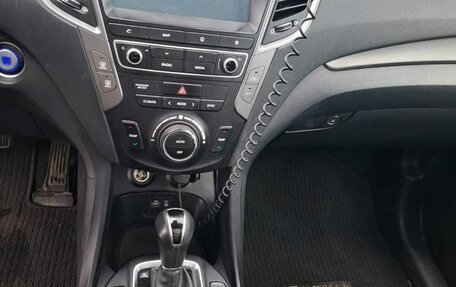 Hyundai Santa Fe III рестайлинг, 2017 год, 2 250 000 рублей, 11 фотография
