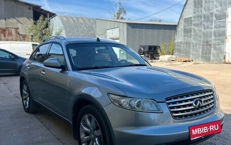 Infiniti FX I, 2004 год, 780 000 рублей, 10 фотография