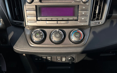 Toyota RAV4, 2013 год, 1 840 000 рублей, 16 фотография