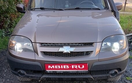 Chevrolet Niva I рестайлинг, 2017 год, 750 000 рублей, 1 фотография