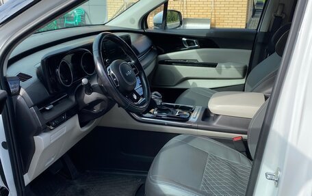 KIA Carnival, 2021 год, 3 900 000 рублей, 18 фотография