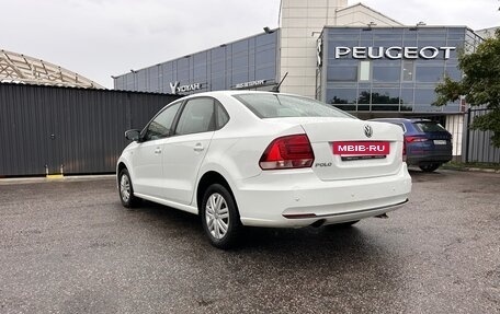 Volkswagen Polo VI (EU Market), 2018 год, 800 000 рублей, 3 фотография