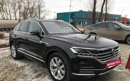 Volkswagen Touareg III, 2020 год, 5 750 000 рублей, 6 фотография