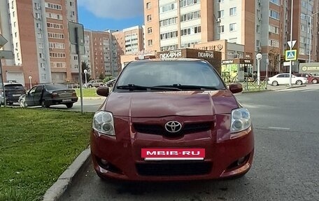 Toyota Auris II, 2008 год, 670 000 рублей, 3 фотография