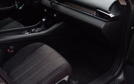 Mazda 6, 2018 год, 1 500 000 рублей, 8 фотография