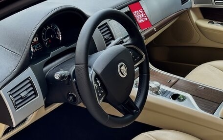 Jaguar XF I рестайлинг, 2013 год, 1 650 000 рублей, 15 фотография