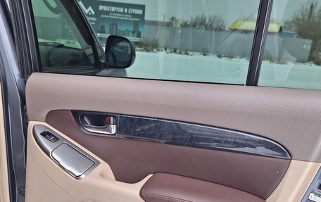 Toyota Land Cruiser Prado 120 рестайлинг, 2008 год, 2 500 000 рублей, 17 фотография