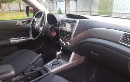 Subaru Forester, 2011 год, 920 000 рублей, 6 фотография
