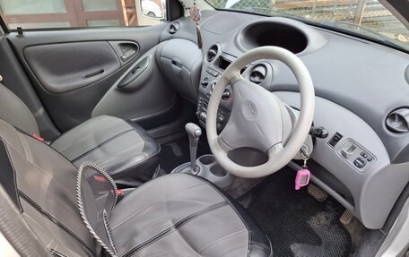 Toyota Vitz, 2010 год, 360 000 рублей, 8 фотография