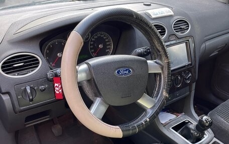 Ford Focus II рестайлинг, 2006 год, 150 000 рублей, 3 фотография