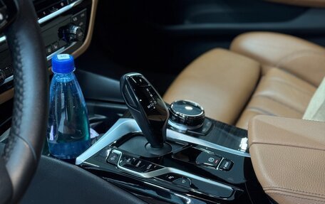 BMW 5 серия, 2020 год, 5 600 000 рублей, 9 фотография
