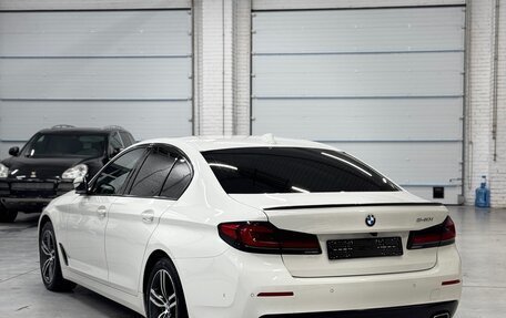 BMW 5 серия, 2020 год, 5 600 000 рублей, 4 фотография