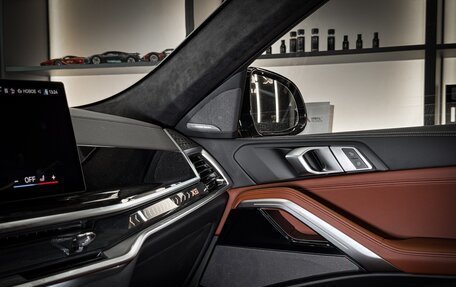 BMW X6, 2025 год, 16 500 000 рублей, 38 фотография