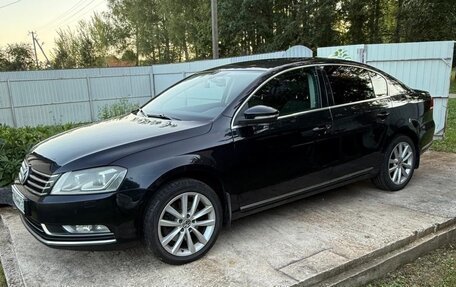 Volkswagen Passat B7, 2012 год, 1 050 000 рублей, 2 фотография