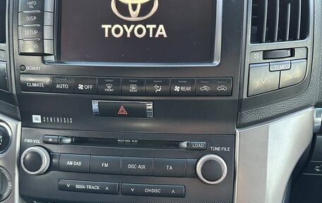 Toyota Land Cruiser 200, 2011 год, 3 850 000 рублей, 4 фотография