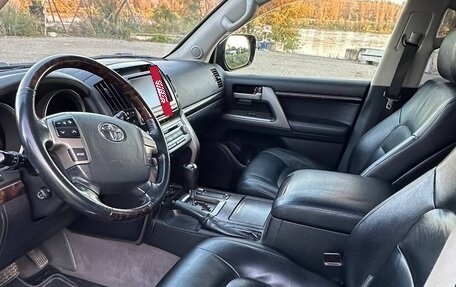 Toyota Land Cruiser 200, 2011 год, 3 850 000 рублей, 6 фотография