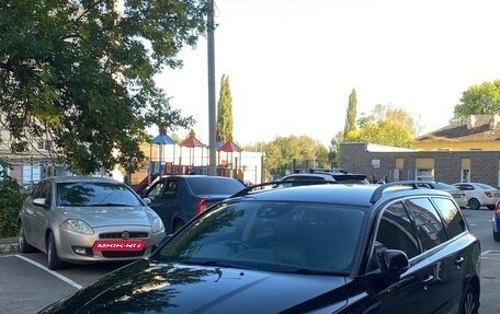 Volvo V70 III рестайлинг, 2013 год, 1 300 000 рублей, 2 фотография