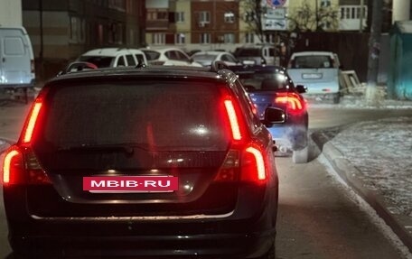 Volvo V70 III рестайлинг, 2013 год, 1 300 000 рублей, 11 фотография