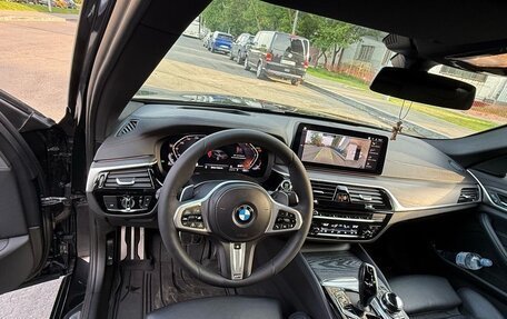 BMW 5 серия, 2021 год, 2 500 000 рублей, 6 фотография