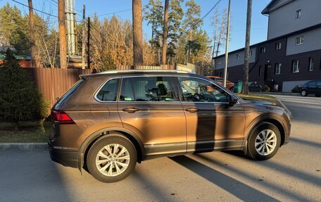 Volkswagen Tiguan II, 2017 год, 1 920 000 рублей, 5 фотография