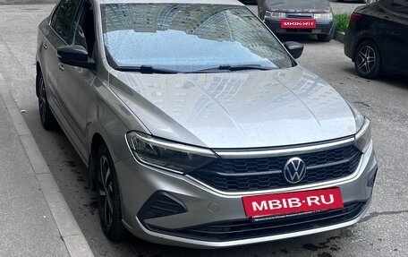 Volkswagen Polo VI (EU Market), 2021 год, 1 800 000 рублей, 2 фотография