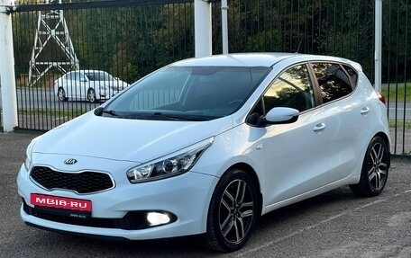 KIA cee'd III, 2014 год, 1 049 000 рублей, 3 фотография