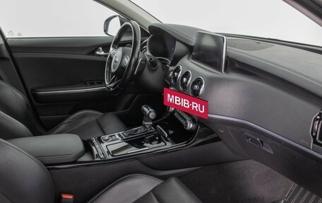 KIA Stinger I, 2019 год, 2 250 000 рублей, 9 фотография